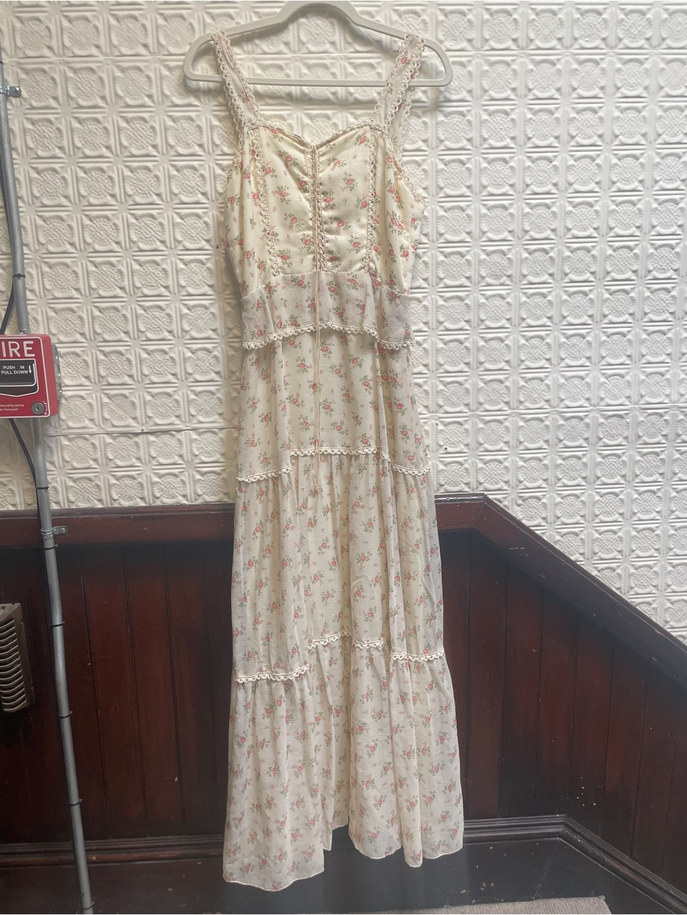 Vintage 70s Floral Tiered Maxi Dress with Lace